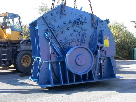 HAZEMAG APK 60 Impact Crusher
