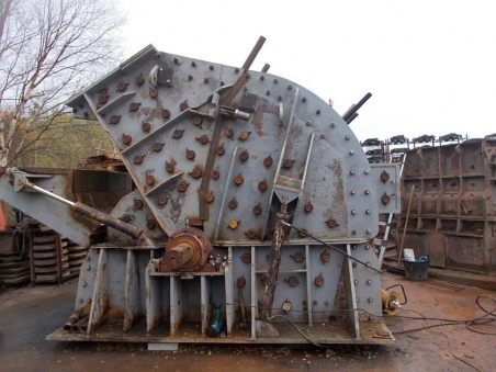 HAZEMAG APK 60 Impact Crusher