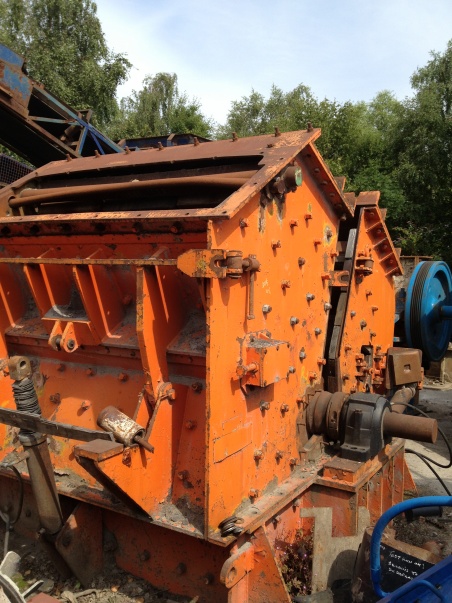GOODWIN BARSBY 5570 HRC 'Hard Rock Cuber' Fixed Hammer Impact Crusher